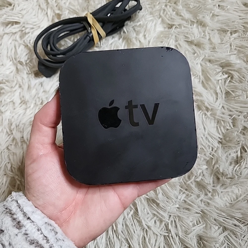 Apple TV A1469 (3rd Generation) HD Media Streaming Device - No Remote